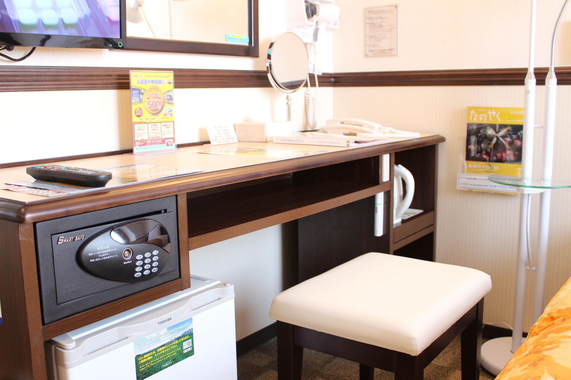 Toyoko Inn Tokyo Eki Shin Ohashi Mae Bagian luar foto