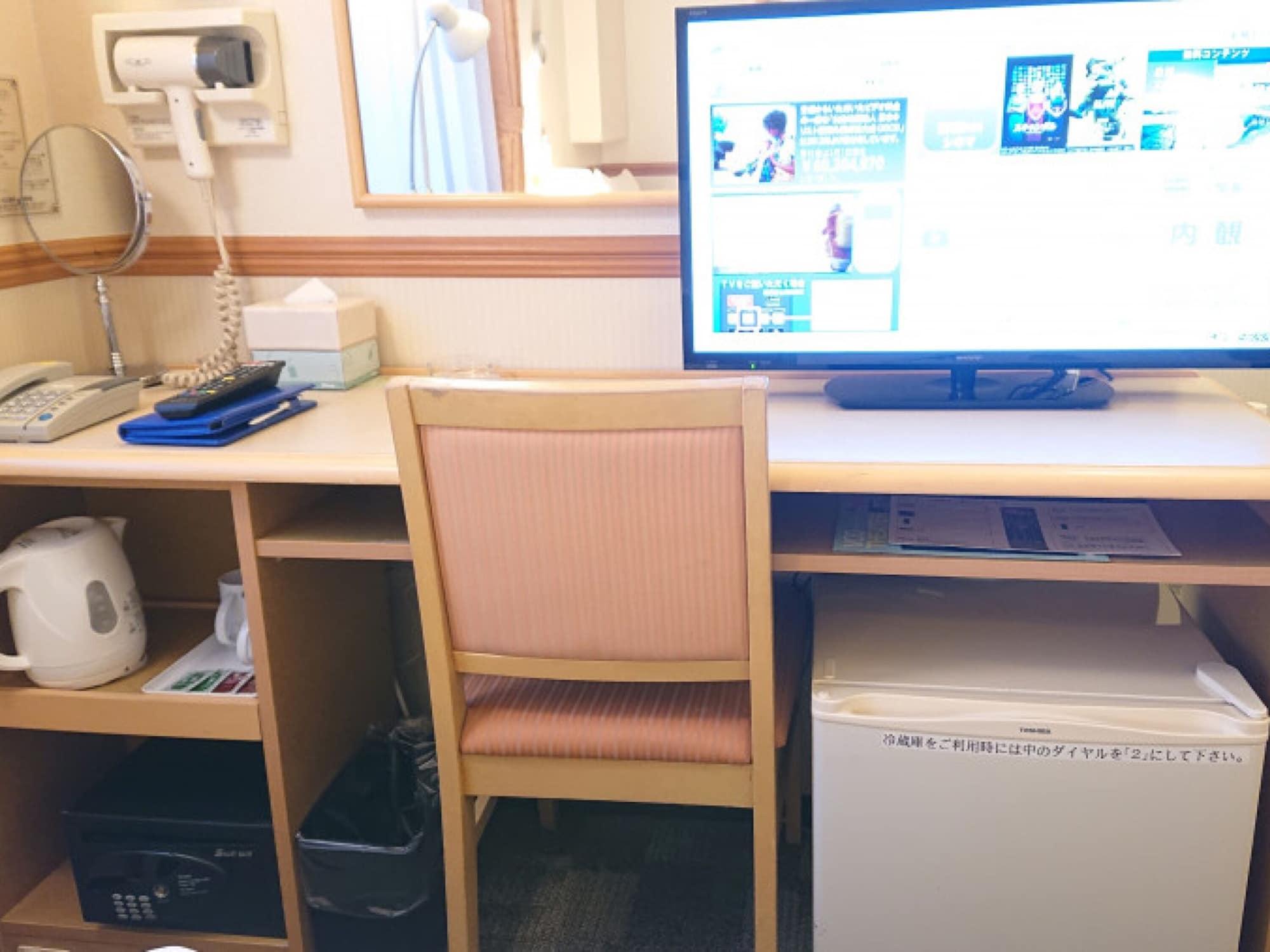 Toyoko Inn Tokyo Eki Shin Ohashi Mae Bagian luar foto