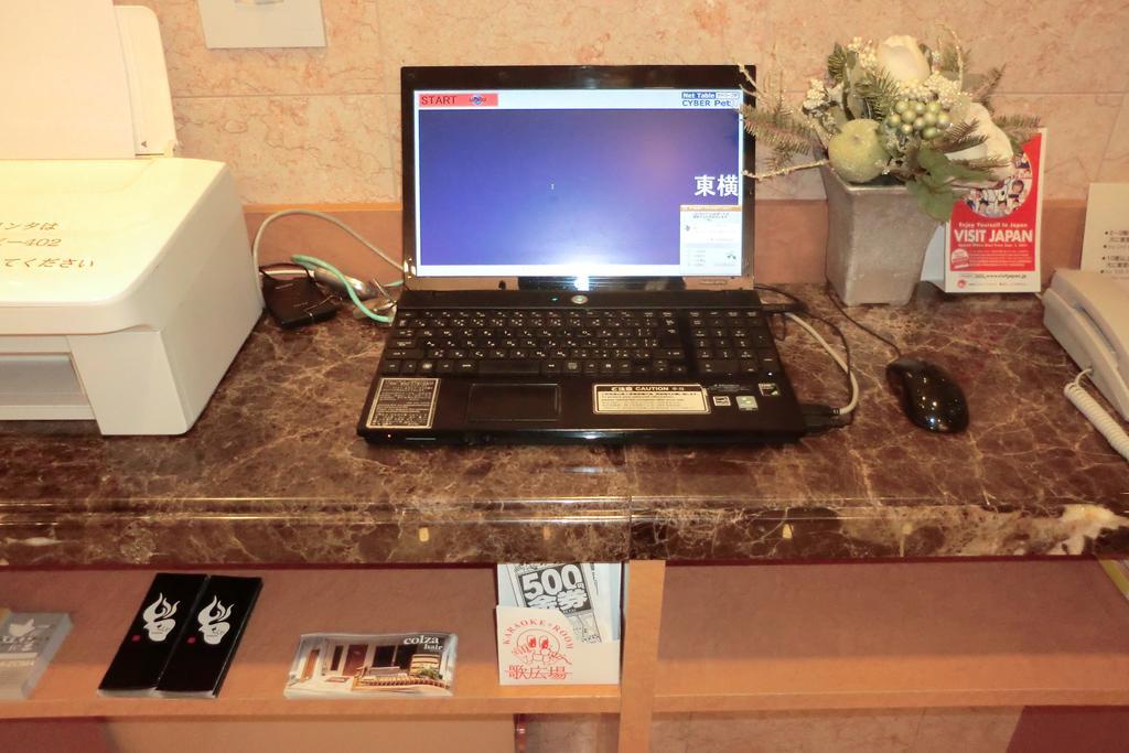 Toyoko Inn Tokyo Eki Shin Ohashi Mae Bagian luar foto